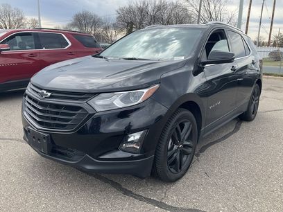 Used 2020 Chevrolet Equinox LT w/ Midnight Edition