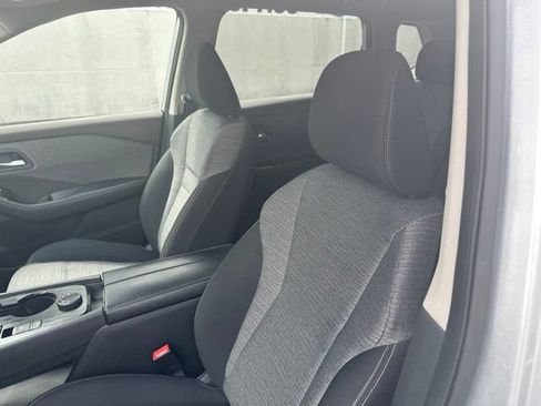Used 2023 Nissan Rogue SV AWD/4WD image 20