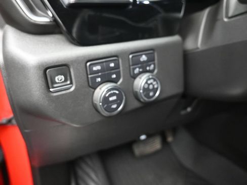 Used 2022 Chevrolet Silverado 1500 LT Trail Boss AWD/4WD image 13
