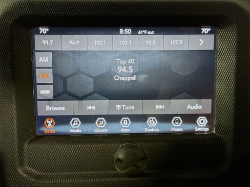 Used 2021 Jeep Gladiator Sport AWD/4WD image 14