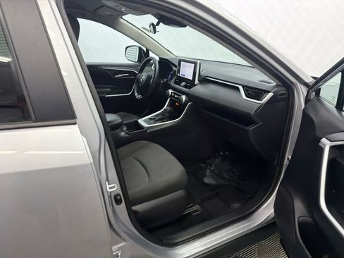 Used 2024 Toyota RAV4 XLE AWD/4WD image 14