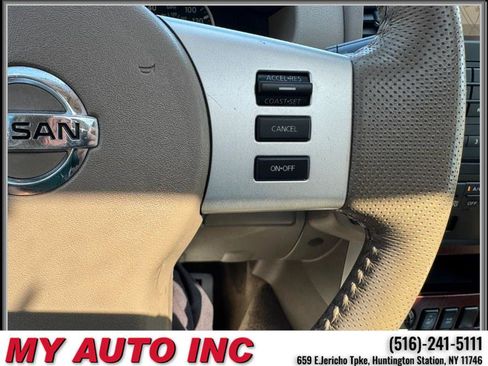 Used 2011 Nissan Pathfinder LE w/ Navigation Pkg image 23