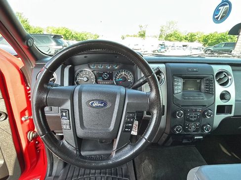 Used 2014 Ford F150 XLT w/ Equipment Group 302A Luxury AWD/4WD image 15