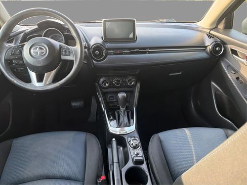 Used 2016 Scion iA FWD image 30
