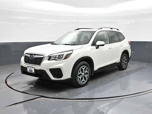 Used 2019 Subaru Forester Premium w/ Popular Package #1 AWD/4WD image 1