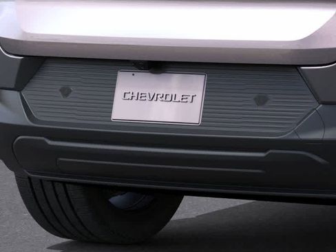 New 2026 Chevrolet Equinox EV LT w/ Convenience Package II FWD image 14