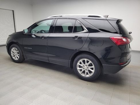 Used 2019 Chevrolet Equinox LT w/ Sun & Navigation Package AWD/4WD image 3