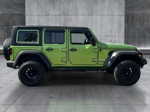 Used 2018 Jeep Wrangler Unlimited Sport S AWD/4WD image 6