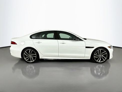 Used 2024 Jaguar XF R-Dynamic SE AWD/4WD image 4