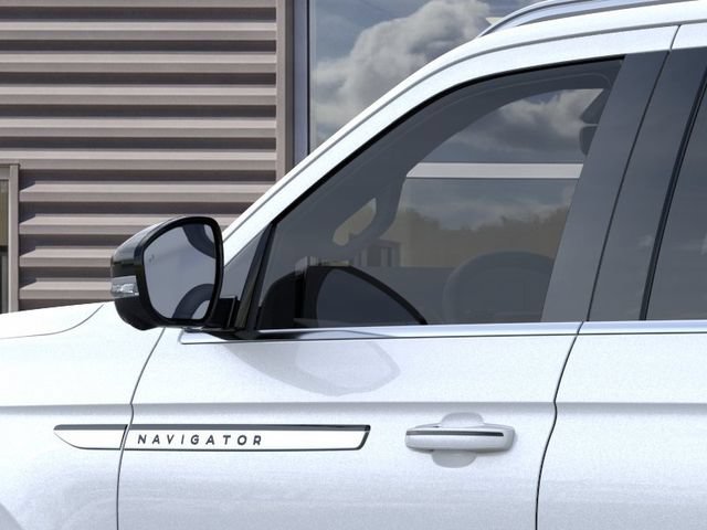 New 2026 Lincoln Navigator Premiere AWD/4WD image 20