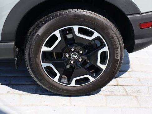 Used 2022 Ford Bronco Sport Outer Banks w/ Tech Package image 40