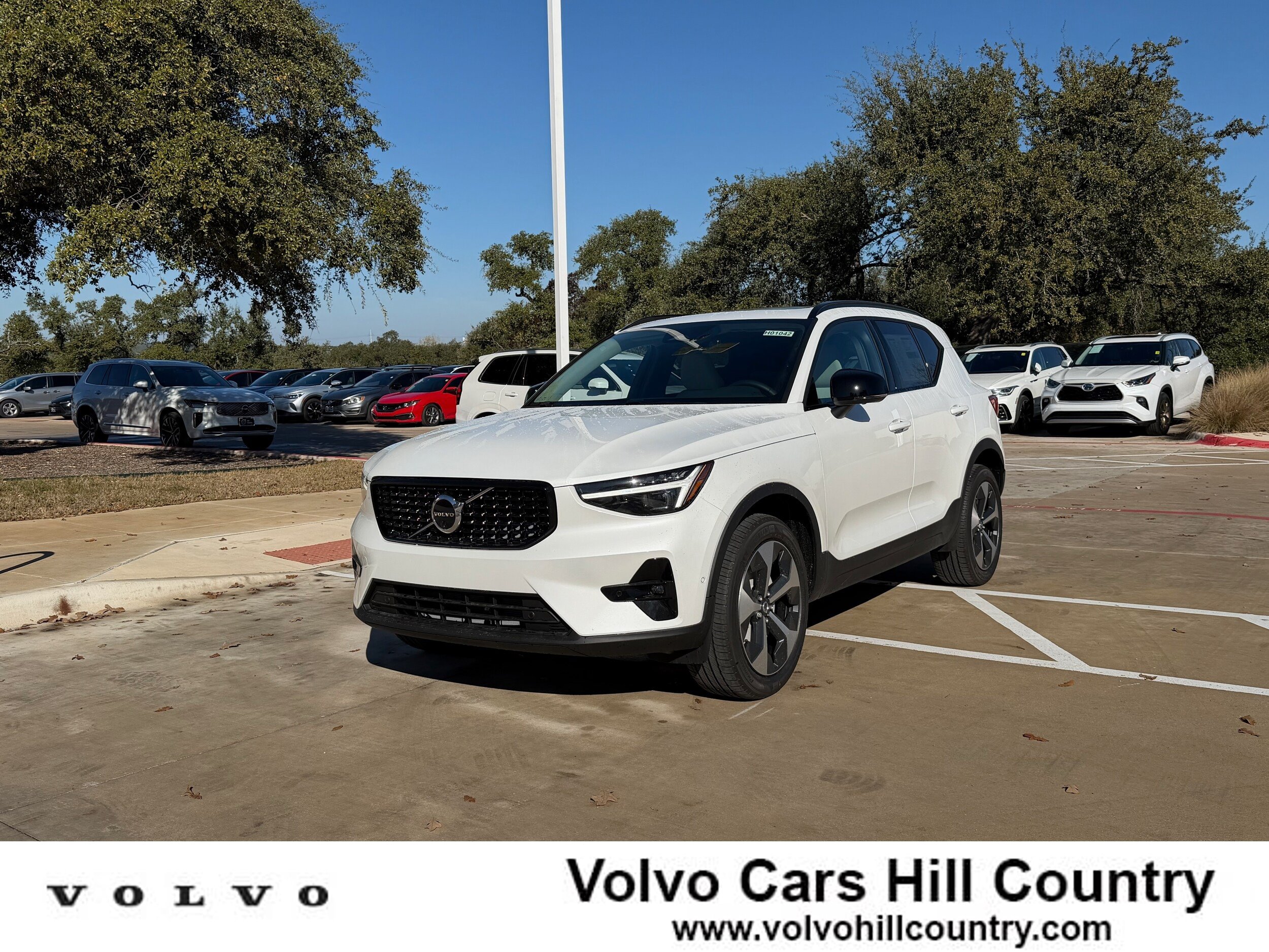 New 2026 Volvo XC40 B5 Plus w/ Protection Package Premier AWD/4WD image 1