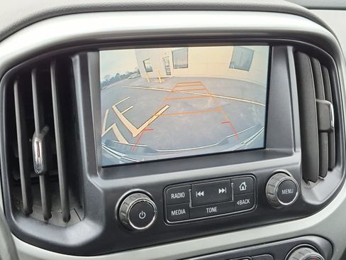 Used 2016 Chevrolet Colorado LT image 14