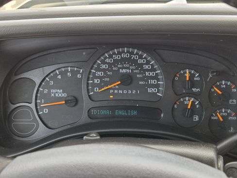 Used 2007 Chevrolet Silverado 1500 LT w/ Crew Cab Value Package image 15