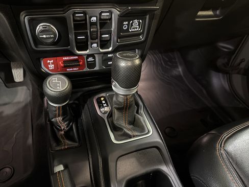 Used 2020 Jeep Gladiator Mojave image 20