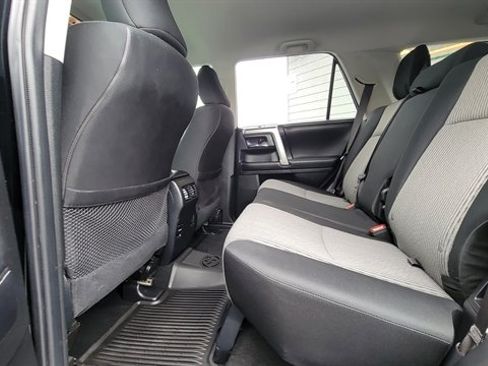 Used 2018 Toyota 4Runner SR5 AWD/4WD image 52