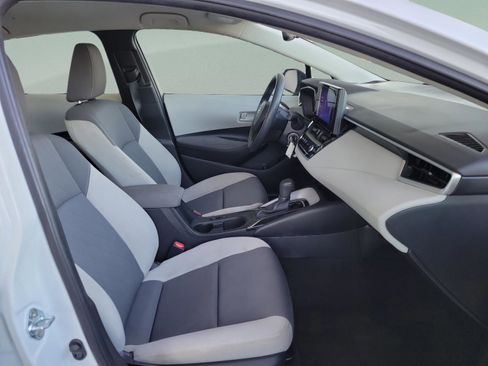 Used 2023 Toyota Corolla LE image 25