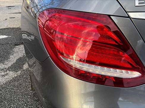 Used 2018 Mercedes-Benz E 300 4MATIC w/ Premium 1 Package image 23