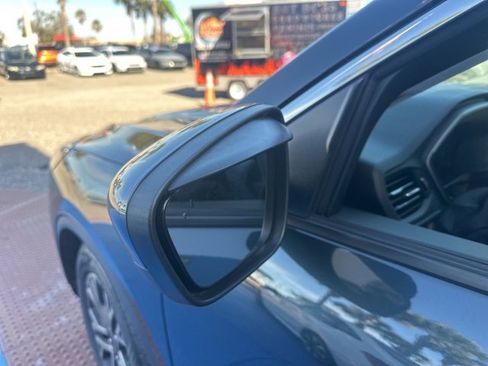 Used 2022 Ford Escape SEL w/ Technology Package image 16