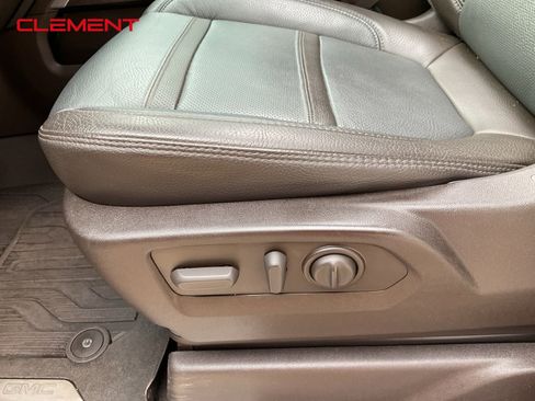 Used 2023 GMC Sierra 2500 Denali w/ Denali Ultimate Package image 24