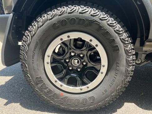 Used 2026 Ford Bronco 2-Door w/ Sasquatch Package AWD/4WD image 20