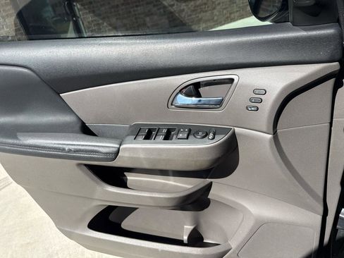 Used 2015 Honda Odyssey Touring Elite image 28