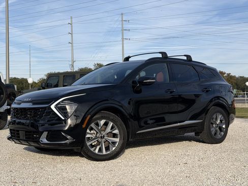 Used 2025 Kia Sportage SX image 1