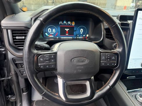 Used 2023 Ford Expedition Max Platinum AWD/4WD image 5