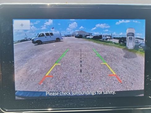 Used 2024 Ford Explorer XLT RWD image 16