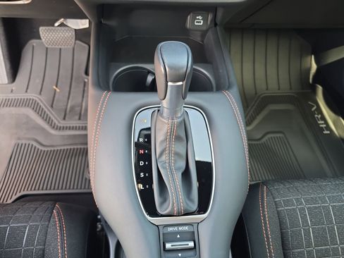 Certified 2024 Honda HR-V Sport image 19