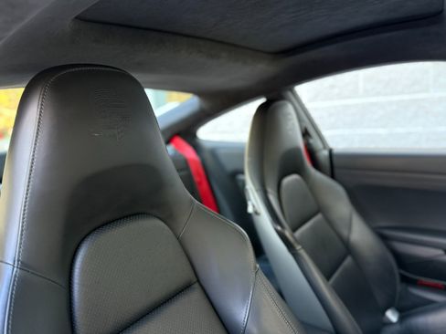 Used 2013 Porsche 911 Carrera 4S image 34