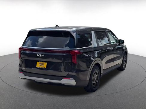 Used 2026 Kia Carnival FWD image 13
