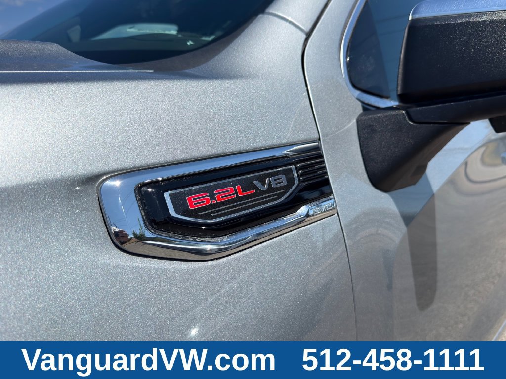 Used 2024 GMC Sierra 1500 Denali AWD/4WD image 3