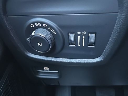 New 2025 Jeep Grand Cherokee Limited w/ Luxury Tech Group II image 50