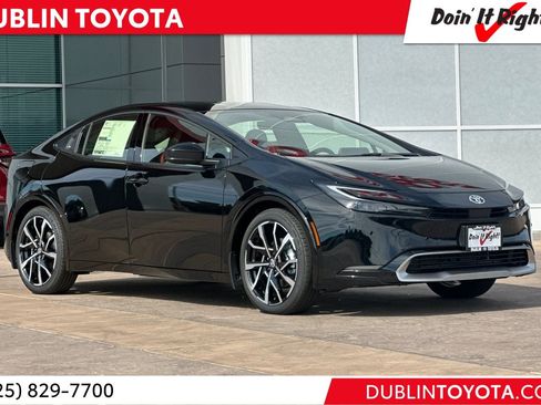 New 2027 Toyota Prius Plug-In Hybrid FWD image 1
