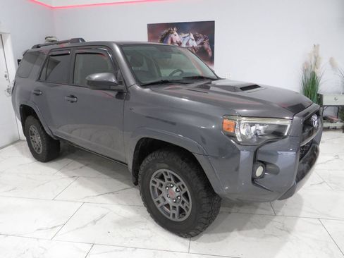 Used 2016 Toyota 4Runner Trail AWD/4WD image 1