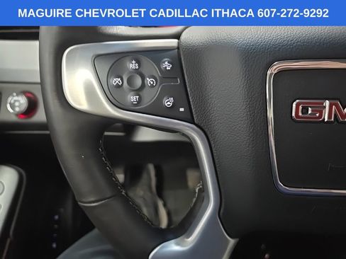 Used 2016 GMC Yukon XL SLT image 19