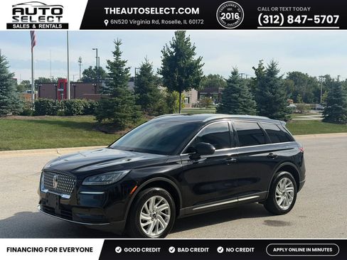 Used 2021 Lincoln Corsair FWD w/ Rear Removable Package Tray image 1