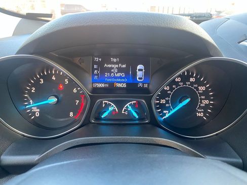 Used 2018 Ford Escape SEL AWD/4WD image 32