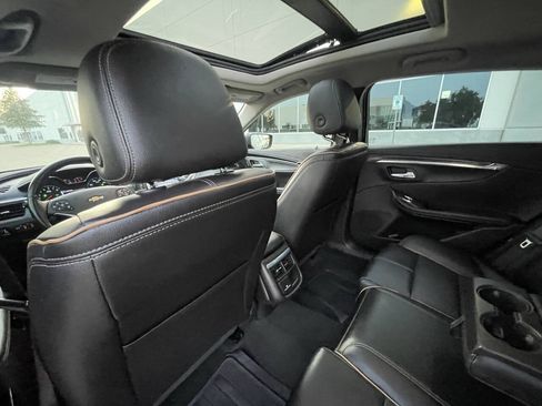 Used 2018 Chevrolet Impala Premier w/ Premier Confidence Package FWD image 8