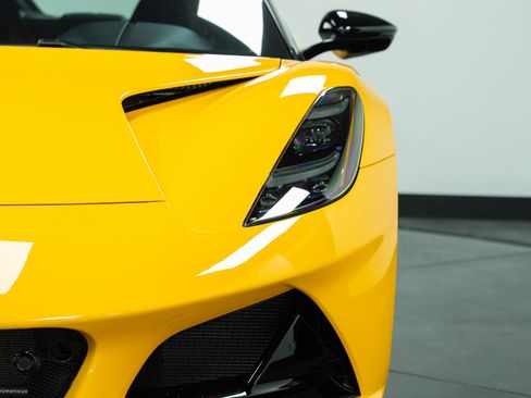 New 2026 Lotus Emira SE RWD image 7