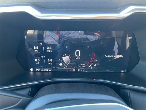 New 2026 GMC Canyon Elevation w/ Convenience Package image 17