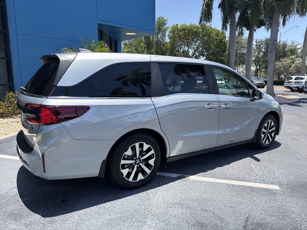 New 2026 Honda Odyssey EX-L image 8