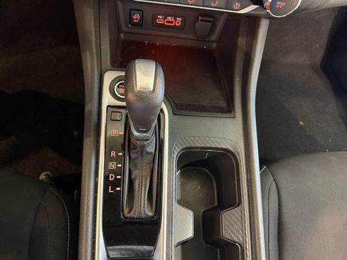 Used 2025 Nissan Sentra SV FWD image 35