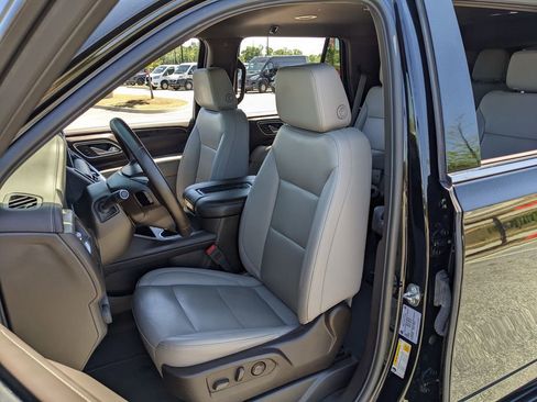 Used 2024 Chevrolet Tahoe LT RWD image 38