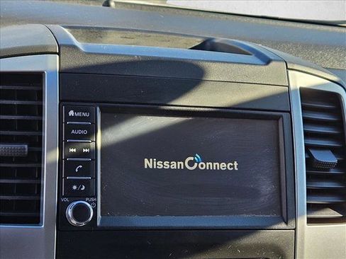 Used 2021 Nissan Frontier SV image 17