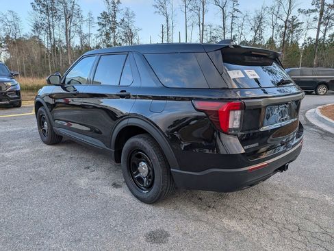 New 2026 Ford Explorer 4WD Police Interceptor image 7