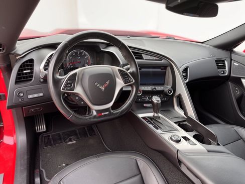 Used 2016 Chevrolet Corvette Z06 w/ Z07 Performance Package RWD image 17