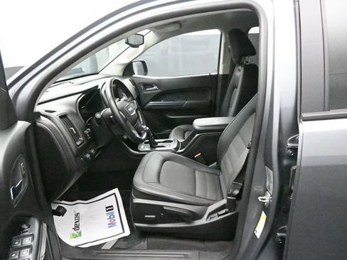 Used 2021 GMC Canyon AT4 w/ Trailering Package AWD/4WD image 9