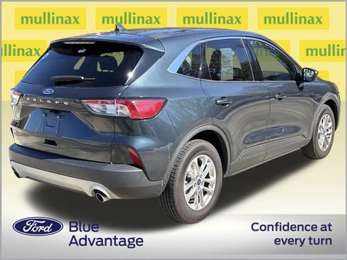 Used 2022 Ford Escape SE w/ Convenience Package image 4